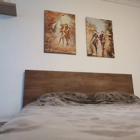 アパート Stan Na Dan Centar ビイェリナ