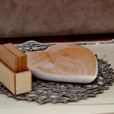 Stan Na Dan Centar アパート ビイェリナ