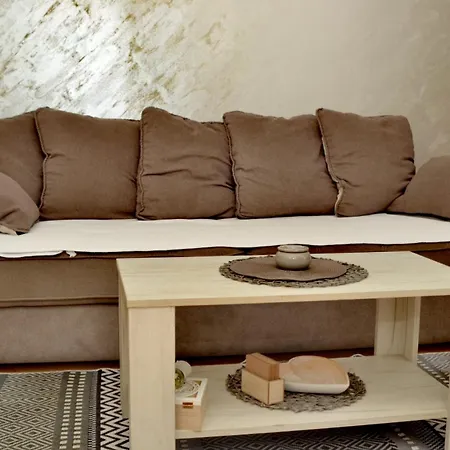 アパート Stan Na Dan Centar *