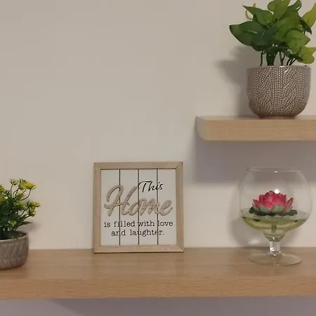 Stan Na Dan Centar * ビイェリナ